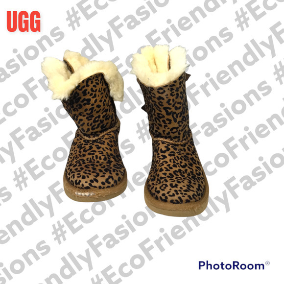 UGG Other - Ugg Exotic Bailey Bow II Leopard Print Classic Boots Kids Size 10